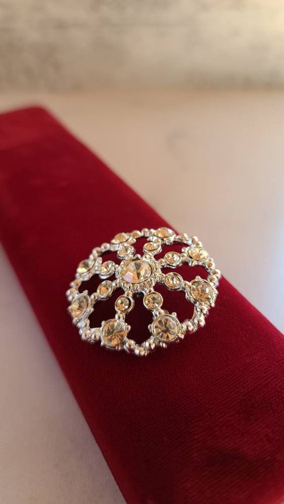 Rhinestone Circular Brooch - image 5