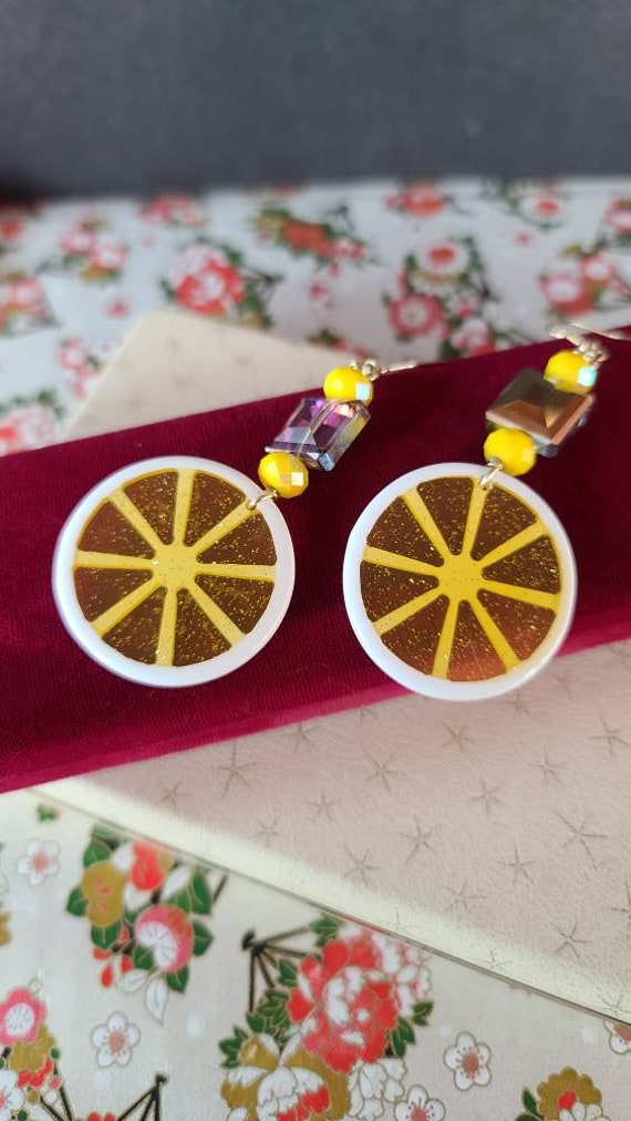 Lemon Slice Dangling Earrings - image 9
