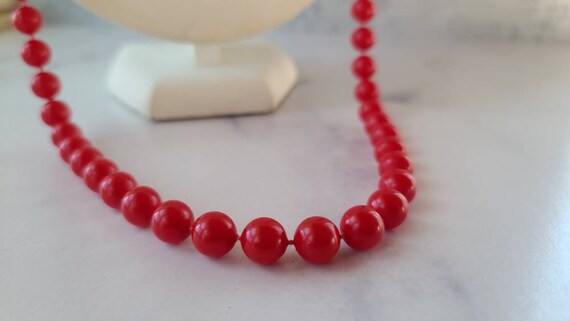 Cherry Red Beaded Necklace - image 8