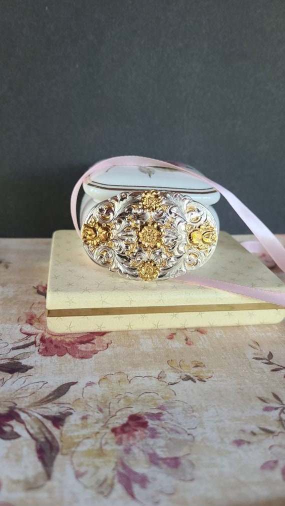 Gold and Silver Floral Belt Buckle