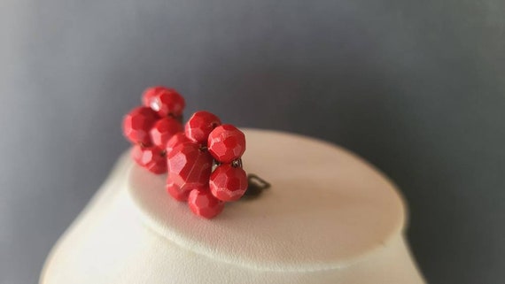 Cherry Cluster Beaded Western Germany Clip-on Ear… - image 5