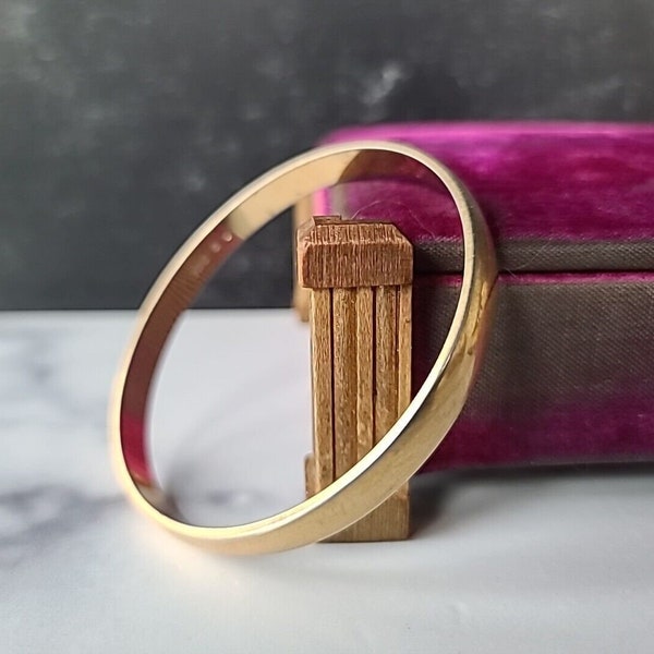 Vintage Monet Gold Tone Metal Bangle Bracelet