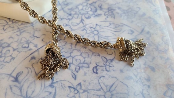 Vintage Lariat Tassel Necklace - image 4