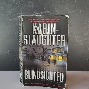 Blindsighted By Karin Slaughter Paperback