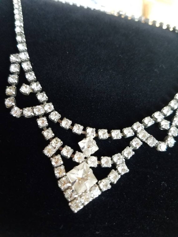 Glamorous Rhinestone Necklace, Vintage Wedding Ne… - image 6