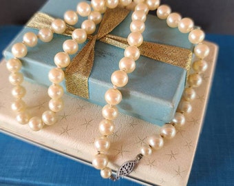 Vintage 925 Pearl Necklace