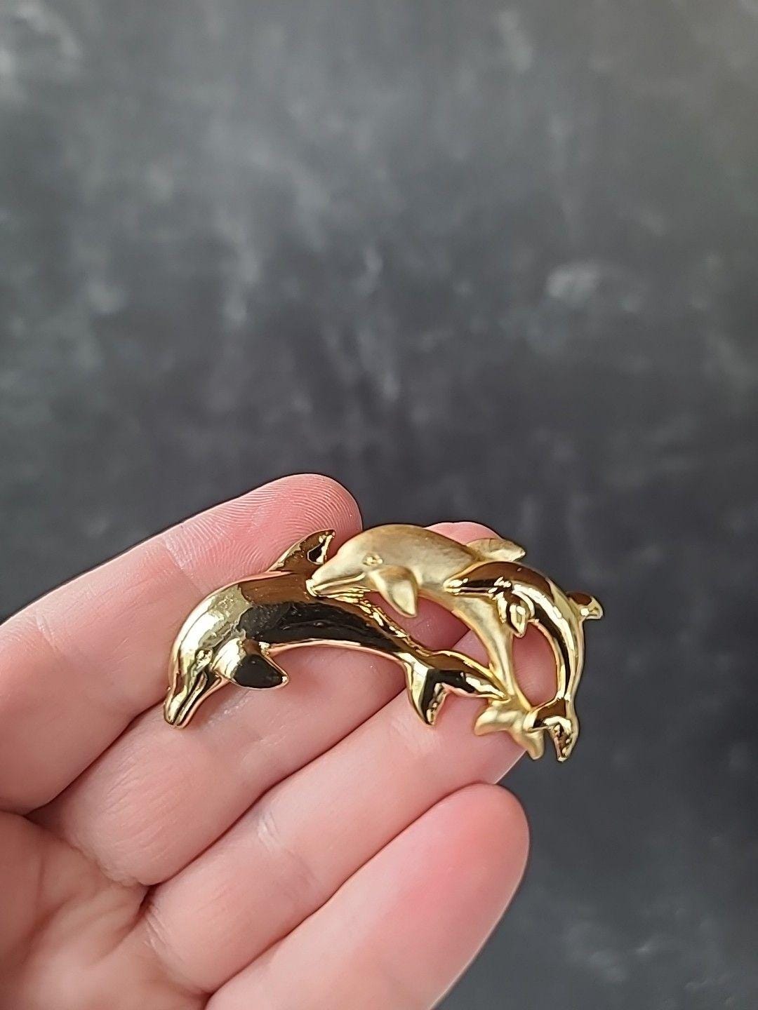 L Razza Pin - Etsy