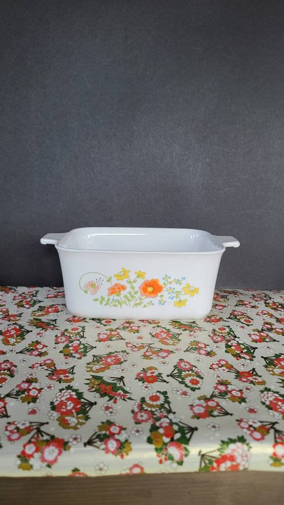 CorningWare コーニング社 キャセロール　アメリカ製　3点 corning ware blue ribbon flower コーニングガラス蓋キャセロール鍋