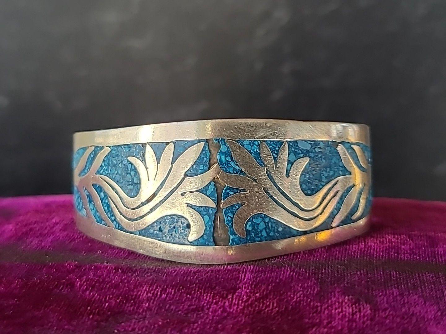 Alpaca Mexico Bangle - Etsy