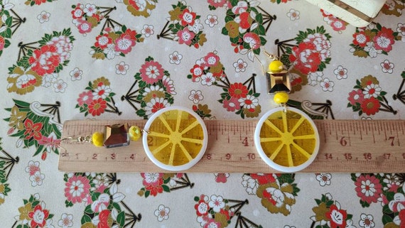 Lemon Slice Dangling Earrings - image 10