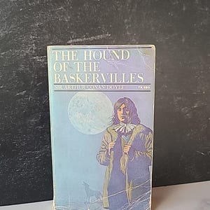 The Hound Of The Baskervilles By Sir Arthur Conan Doyle Paperback
