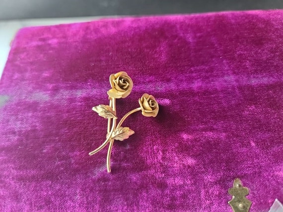 Vintage 12K Gold Filled Rose Brooch - image 2