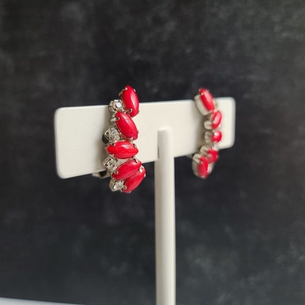 Vintage La Rel Red Clip-on Earrings