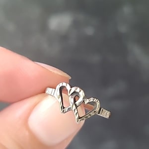 ■ENGBROX■ silver925 forever heart cubic ring EBRG23004SV Sterling Silver Cubic Zirconia Interlocking Hearts Ring. For
