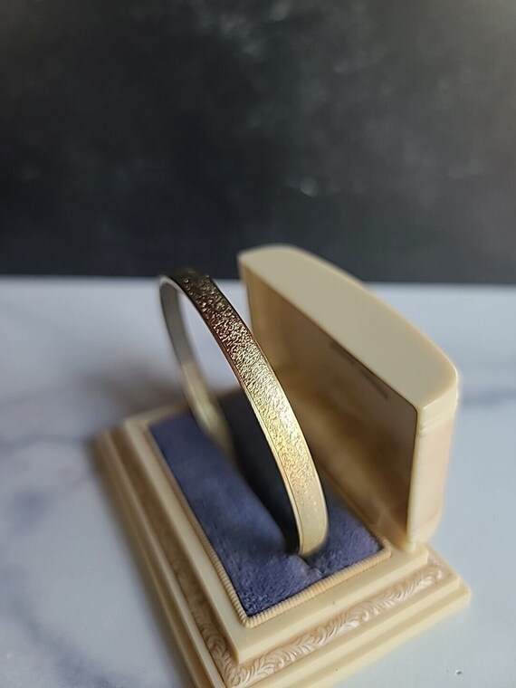 Gold Tone Metal Textured Bangle Bracelet Vintage