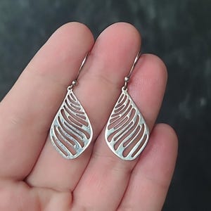 925 Sterling Silver Dangling Pierced Earrings Vintage Mexico