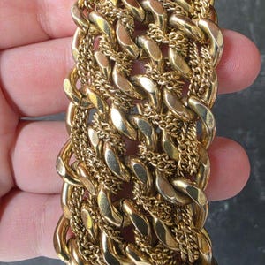 Gold Tone Metal Woven Bracelet Vintage Costume Jewelry Toggle Closure