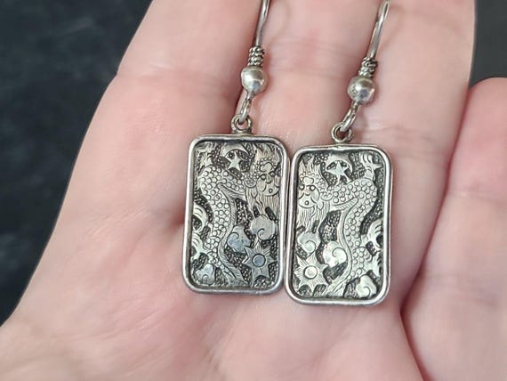 925 Sterling Silver Dragon Themed Rectangular Shaped Dangling Pierced Earrings