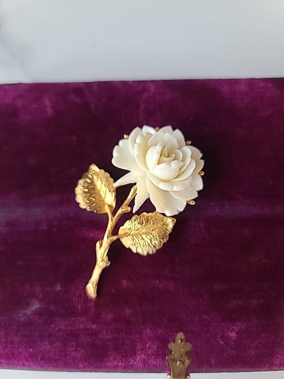 Vintage White Celluloid Floral Brooch