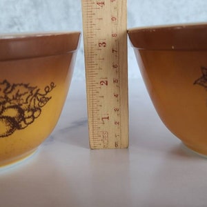 Pyrex Fruit Themed Mixing Bowls, Set of 2 - Etsy