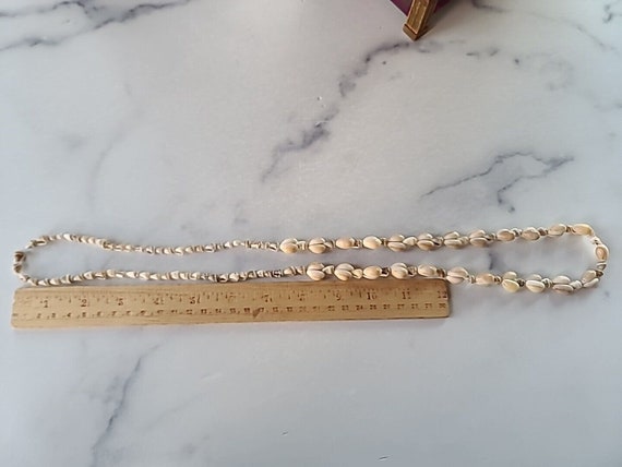 Vintage Beaded Shell Necklace - image 10