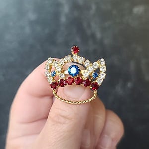 American Patriotic Rhinestone Crown Shaped Brooch Vintage Costume Jewelry