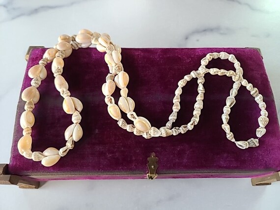 Vintage Beaded Shell Necklace - image 2