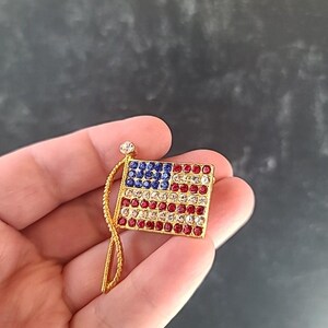 Labella American Flag Rhinestone Brooch Vintage Costume Jewelry