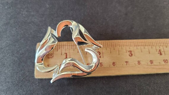 Monet Silver Triangular Brooch - image 9