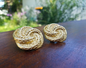 Napier Gold Tone Screwback Earrings
