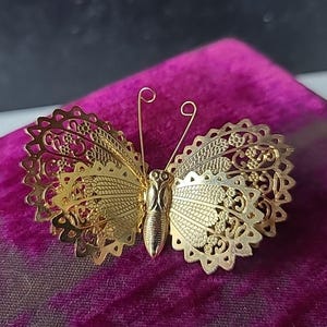 Gold Tone Metal Butterfly Brooch Vintage Costume Jewelry