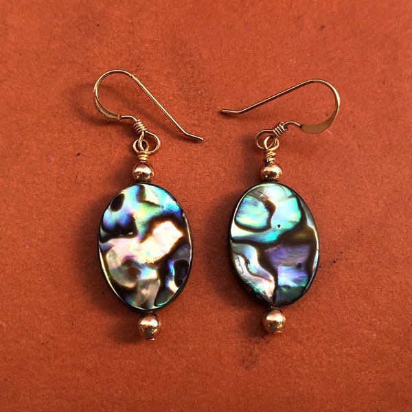 Abalone Earring ~ OCEANA ~ Paua Shell Earring, Hematite Earring, Ocean Earring, Island Earring, Hawaiian Earring, Shell Earring, Iridescent