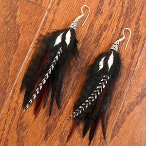 Real Feather Earring ~ NIGHT CREATURE ~ Short Feather Earring, Black Feather Earring, Unique Earring, Black Earring, Mens Feather Earring