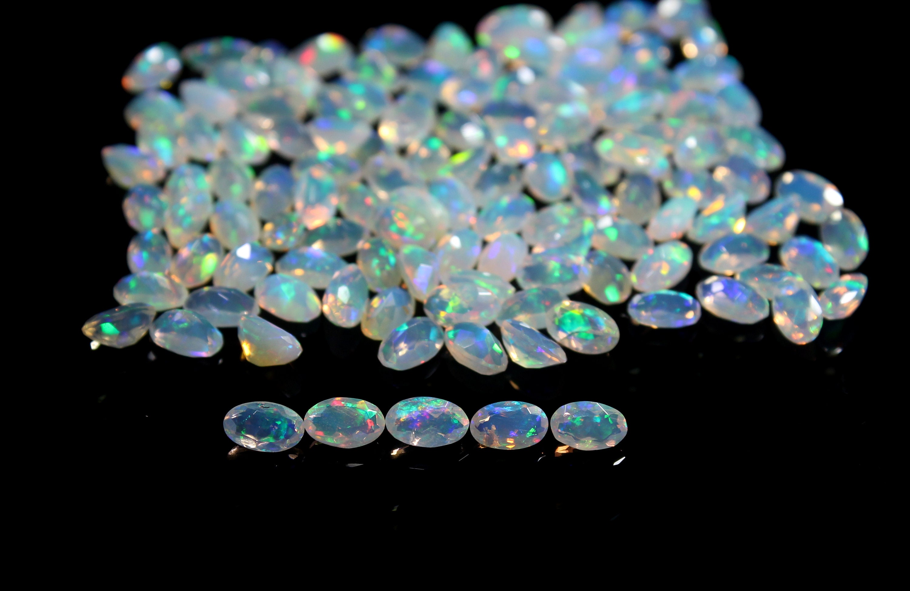 AAA Natural Etíope Welo Opal Oval Size- 3x5 mm Opal Faceted Opal Flashy Fire, Opal Oval 5 piezas Opal Oval 5x3 mm Calibrar opal Oval -OF9
