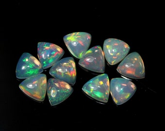 Opal Trillion, Natural Ethiopian Opal, Multi Fire Opal, 11 PCs Size 5x5 mm, Opal Trillion, Opal Gemstone, Welo Opal, Ring size opal, FO57