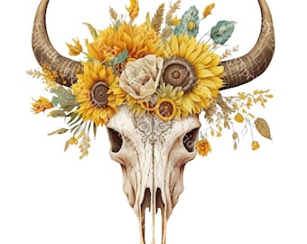 Pode incluir: Um crânio de touro branco com detalhes intrincados é adornado com uma coroa de girassóis amarelos e outras flores secas.