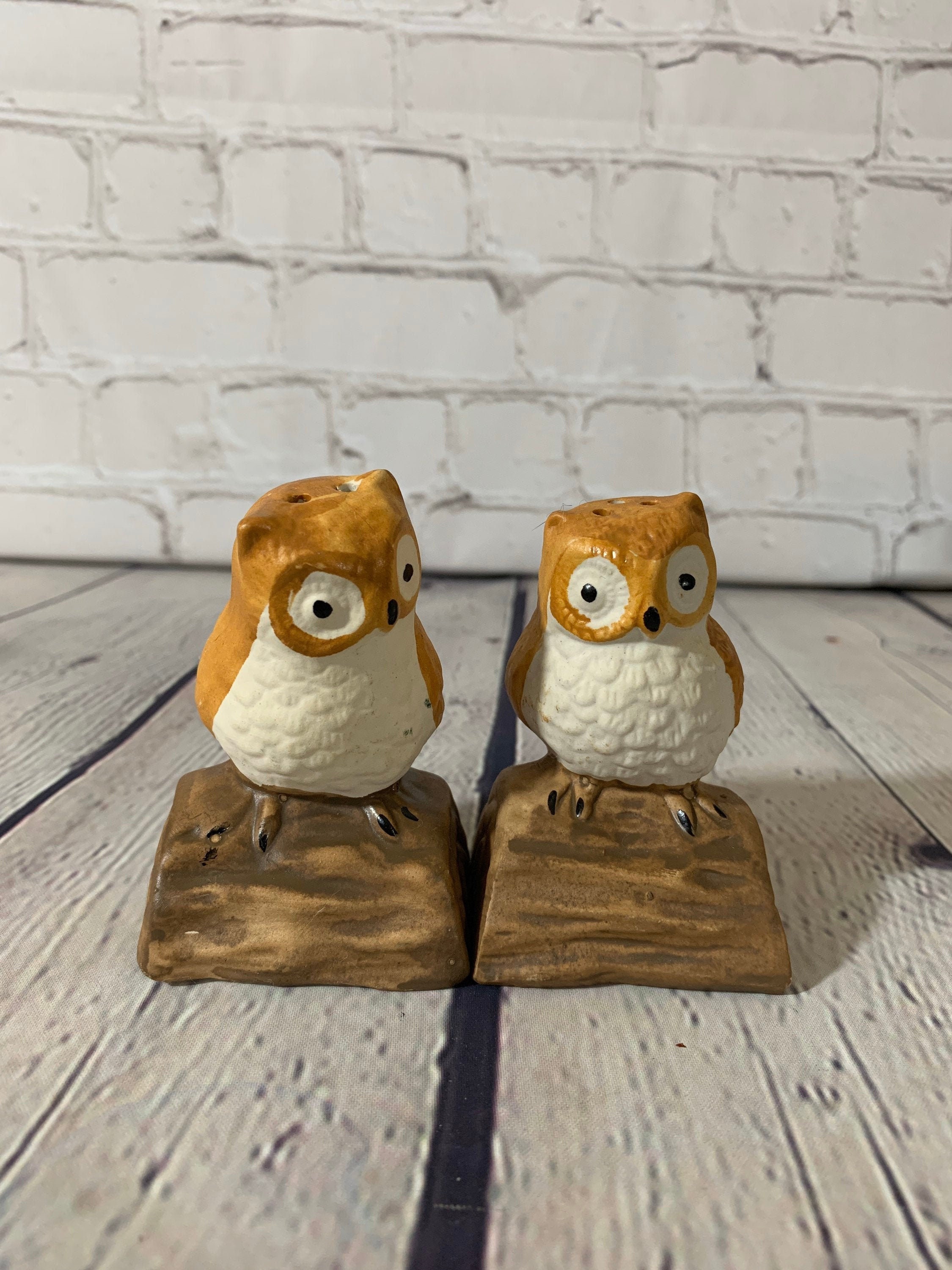 Vintage Ceramic Owls on a Tree Branch Salt & Pepper Shakers- Taiwan 1970&rsquo;s