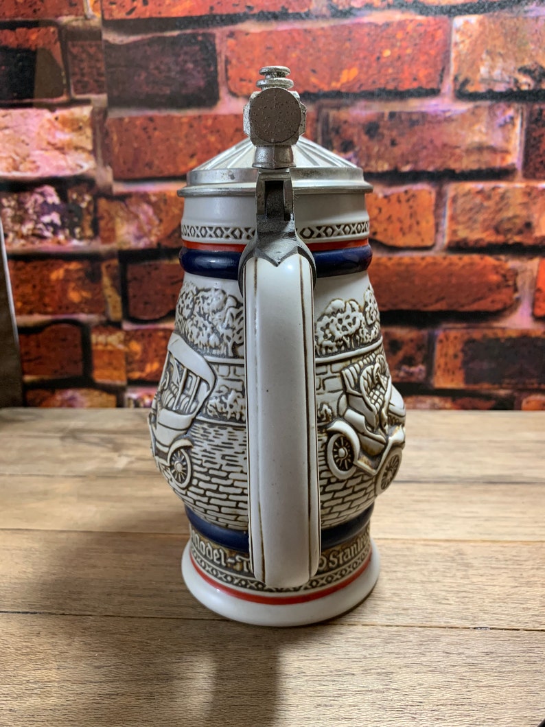 Vintage Avon Lidded Ceramic Beer-Stein Classic Cars 1979
