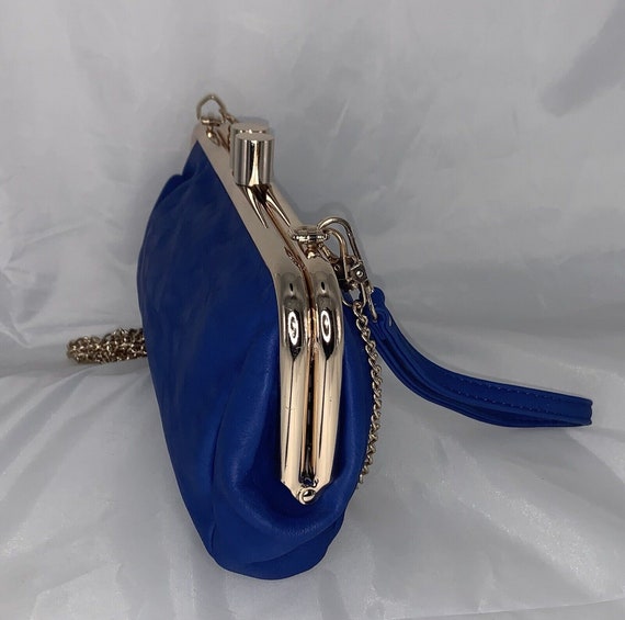 Blue Clutch Evening Handbag w/Chain Shoulder Stra… - image 4