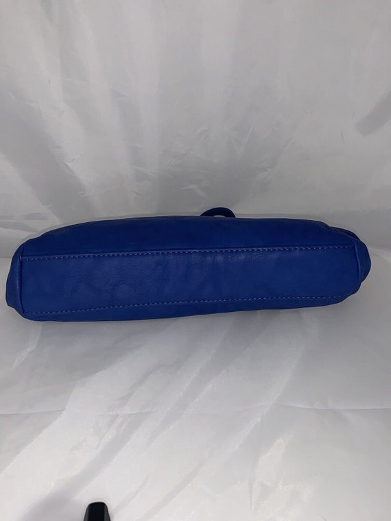 Blue Clutch Evening Handbag w/Chain Shoulder Stra… - image 7