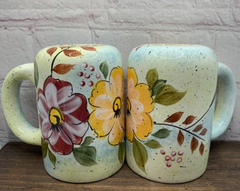 Vintage Ceramic Pottery Flower Mug Style Salt & Pepper Shakers Hand-painted Glazed Finish
