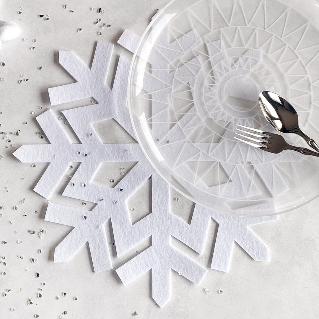 White Snowflake Placemat 2/6/12 Pcs Laser Cut Felt Christmas Etsy