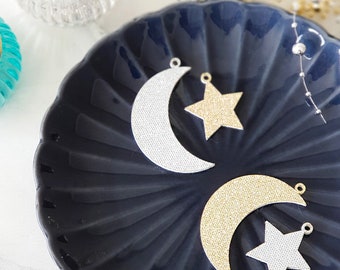 Felt moon ornament / 10 pcs  Gold