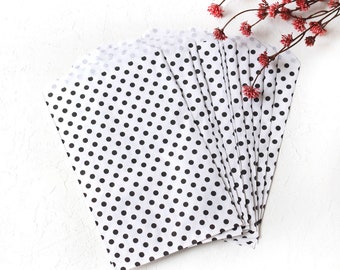 Patterned paper bag, white-black / Polka dot (18x30 - 1000 pcs)