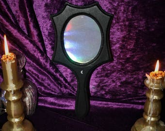 Holographic mirror frame