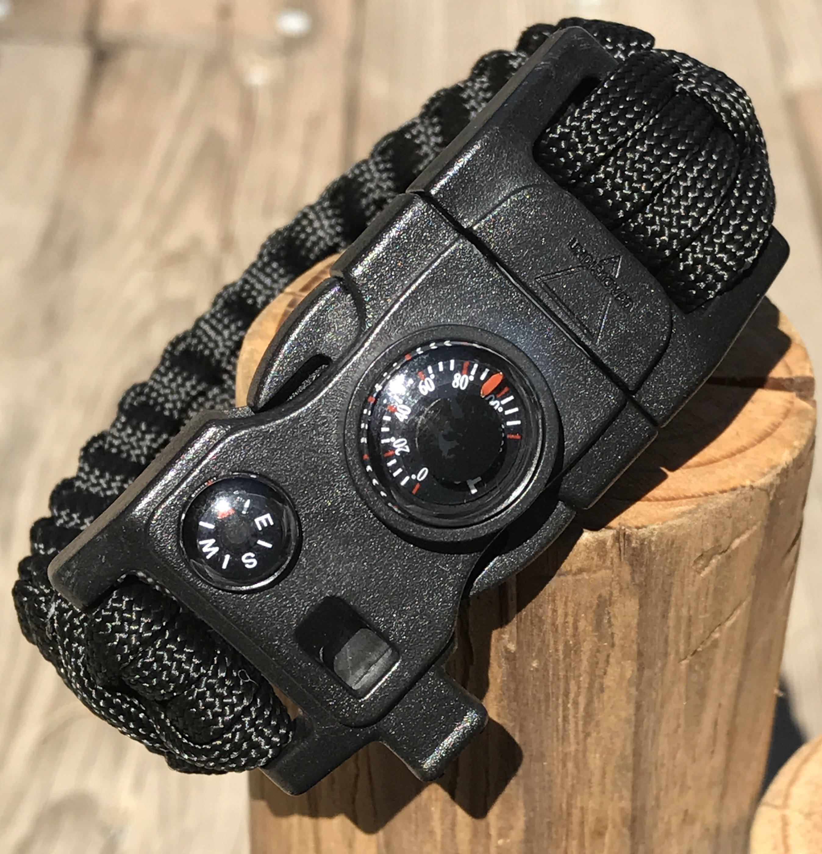 9 Paracord Bracelets for sale Only 3 left at 60