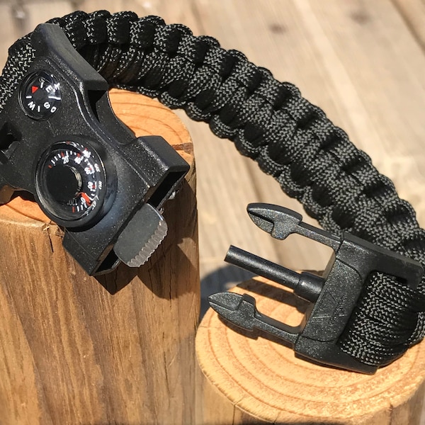 Paracord Emergency Survival Bracelet 9”With Compass/Whistle/Thermometer/