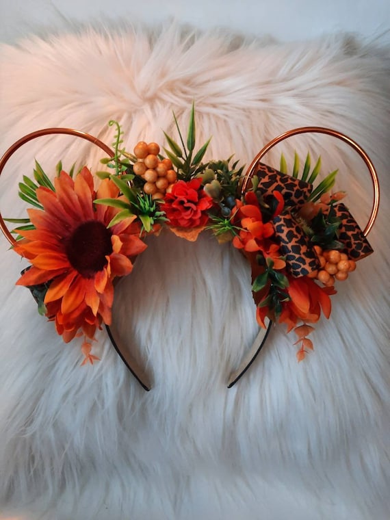 NEW Disney Wire Ears with Flower Crown Natural Polynesian Disney Inspired Floral Wire Ears Flower  main image 4