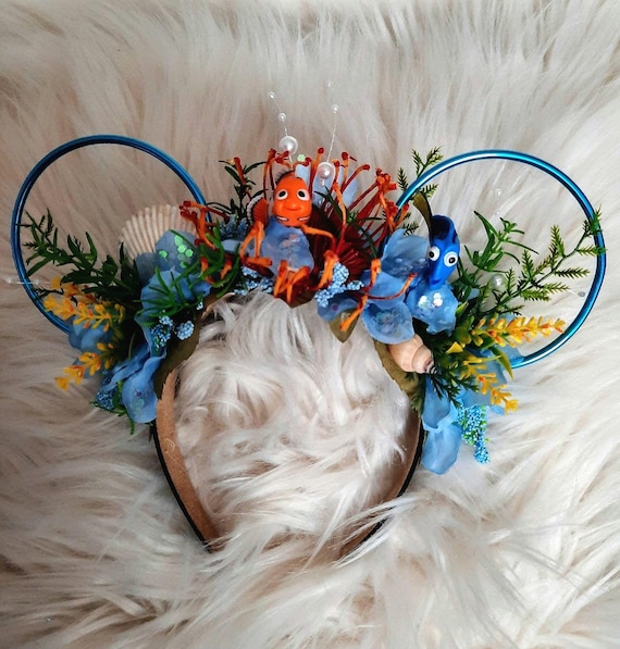 NEW Disney Wire Ears with Flower Crown Natural Polynesian Disney Inspired Floral Wire Ears Flower  main image 2