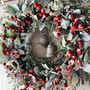 Christmas Wreath for Front Door, Winter Wreath With Frosted Red Berries ...